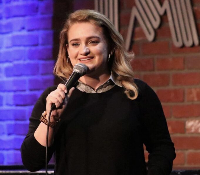 Comedian/Nurse Michelle Stevenson Speaks on Comedy Shutdown in Los Angeles, Hospital Care During COVID-19 Pandemic, & Discusses Bipolar Disorder