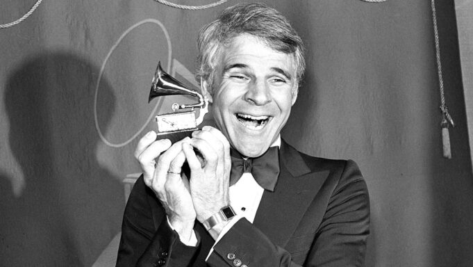 Steve Martin Postpones Las Vegas Dates Due To COVID-19 Outbreak