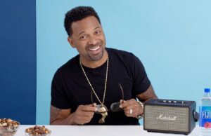 Mike Epps Disrupted By Heckler During Detroit Show