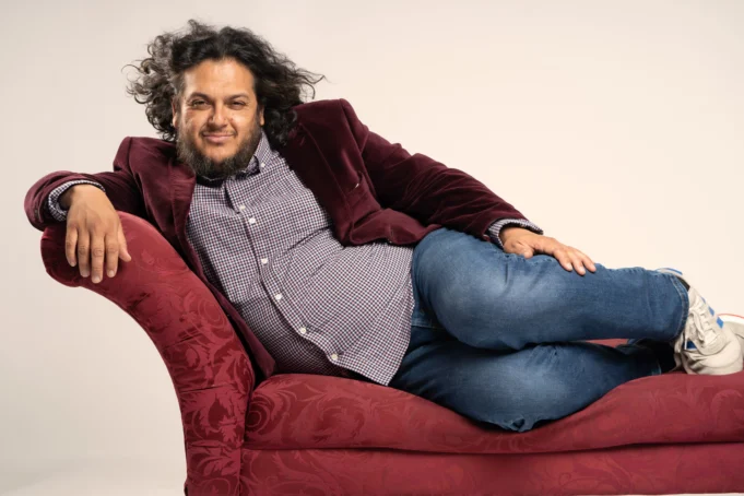 UTA Signs Comedian Felipe Esparza
