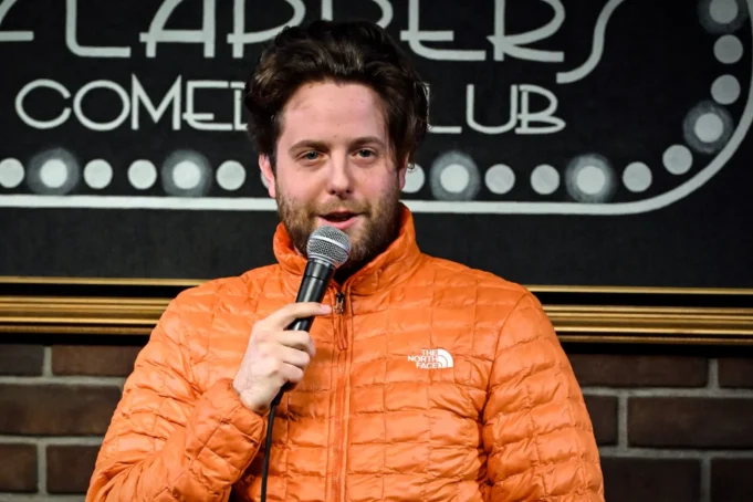Comedian Dex Carvey Dies At Age 32
