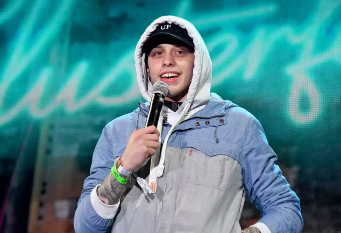 Pete Davidson Signs w/ WME