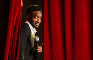 Desi Banks Signs w/ M88