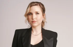 Taylor Tomlinson Set To Publish “Actually, Nevermind”