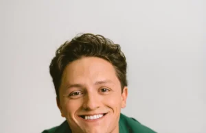 Connor Wood Extends “Fibs & Friends” Tour