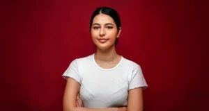 Comedian of the Day (3/16/26): Charisa Bossinakis